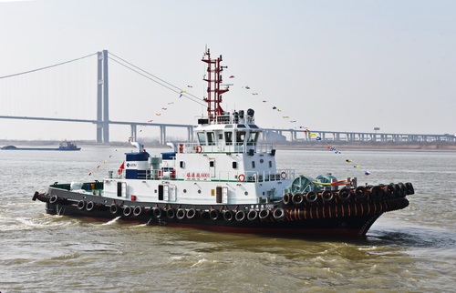 “镇港拖6001”--压缩.JPG