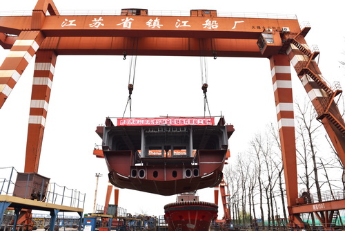 2022-3-22--北部湾5120kW2号搭载--压缩.JPG
