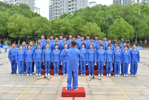 1747985910179794.jpg 6-合唱-压缩.JPG